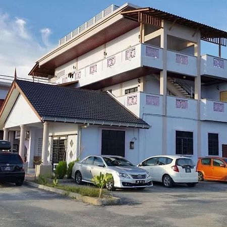 Kanza Beach Inn Marang Esterno foto