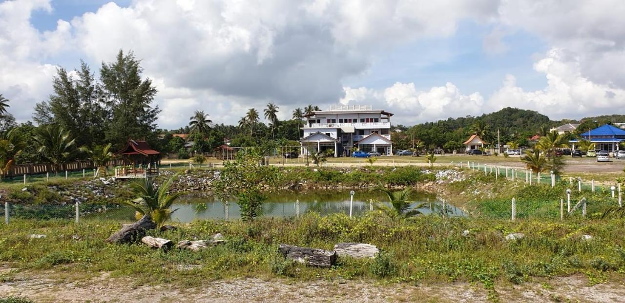 Kanza Beach Inn Marang Esterno foto