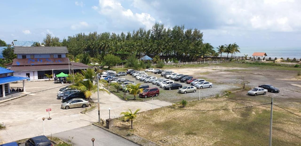 Kanza Beach Inn Marang Esterno foto