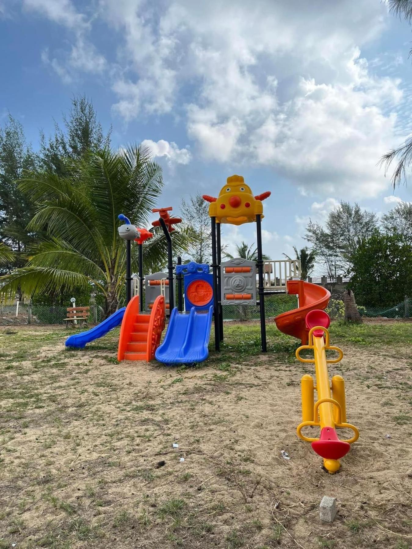 Kanza Beach Inn Marang Esterno foto